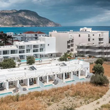 Villa Punta Mare 5