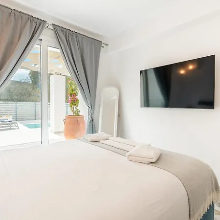 Villa Punta Mare 5 Karpathos Town (Pigadia)
